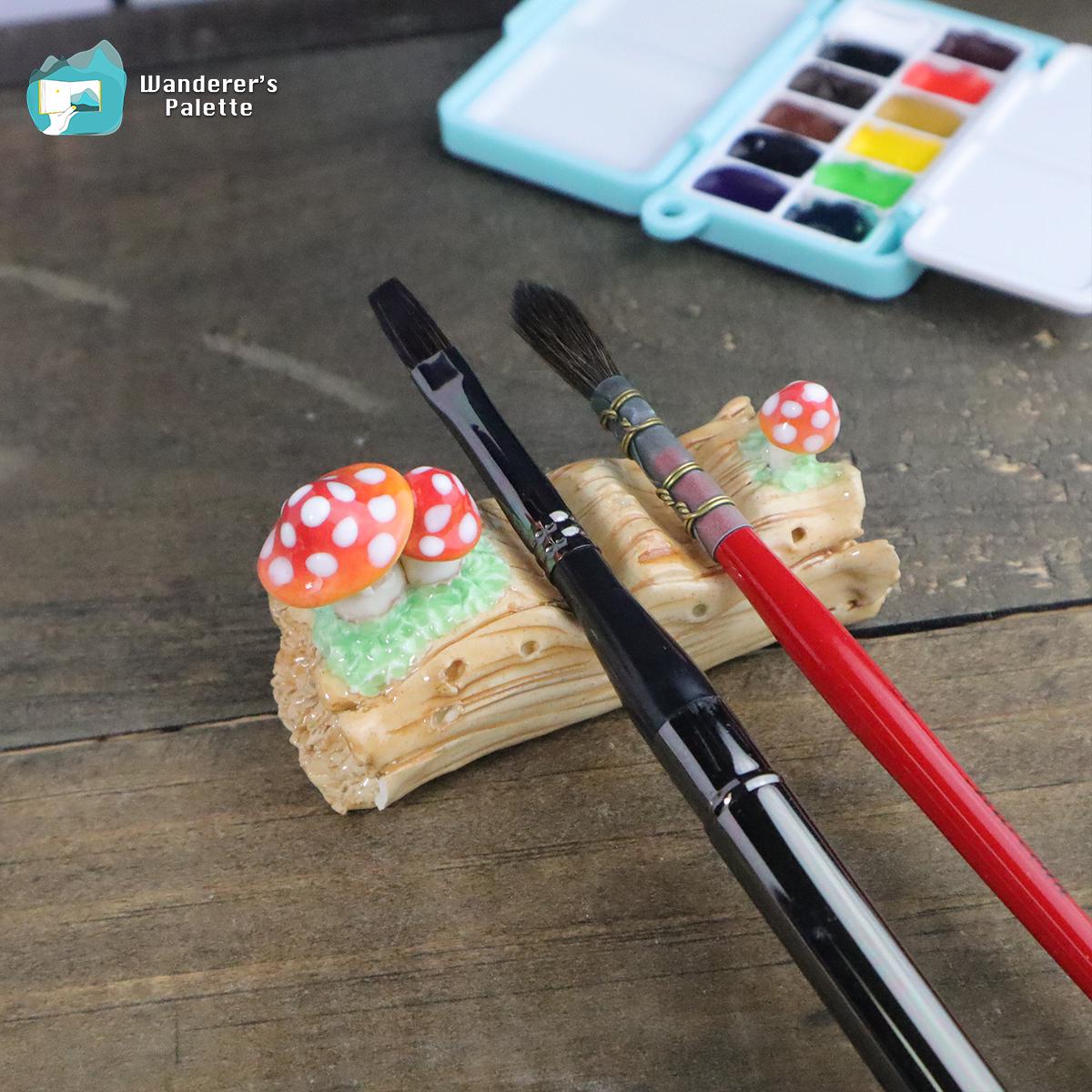 Pos 8: Mushroom brush rest with watercolor brushes - ceramic stand