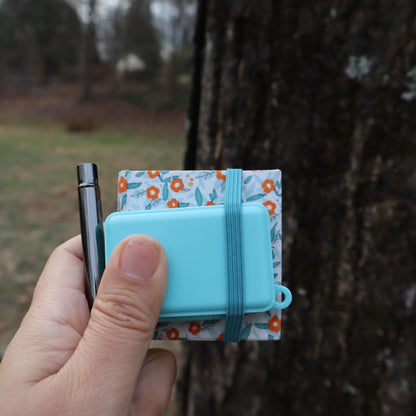 	Pos 9: 100% cotton 300gsm hot press pages - mini watercolor journal