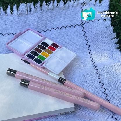 	Pos 2: Squirrel mix hair bristles close-up - pink collapsible brush