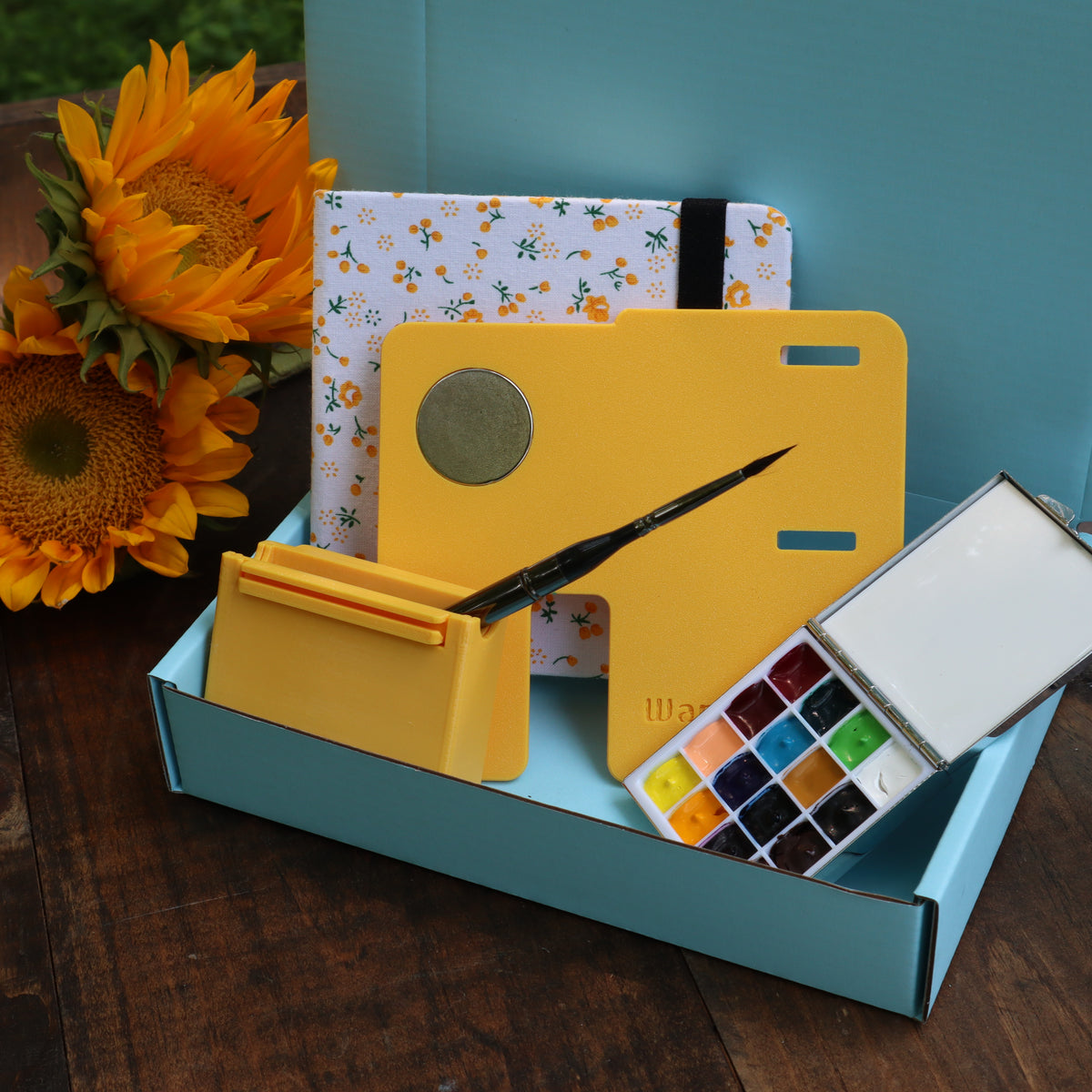 Gift for Artist ｜Sunflower Yellow Watercolor Travel Art Set | Plein Air Painting Set