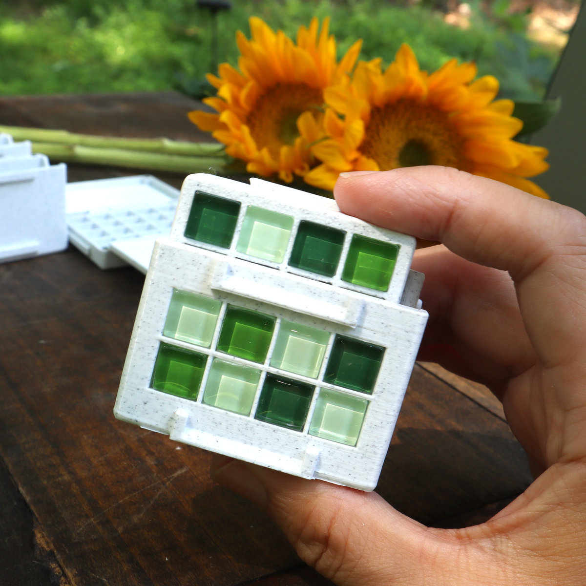 Mini Handmade Watercolor Palette with Water Bucket – product view 5