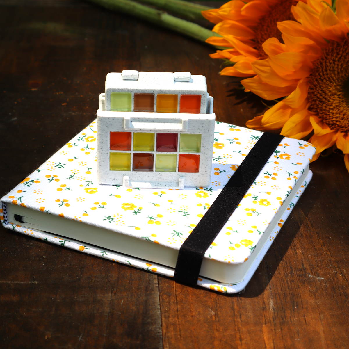 Mini Handmade Watercolor Palette with Water Bucket – product view 20